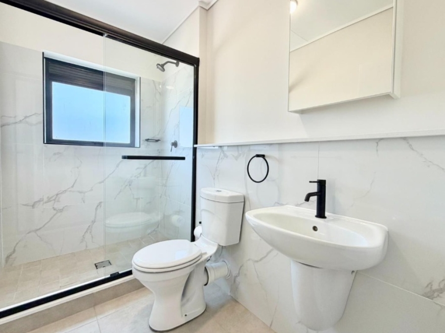 To Let 1 Bedroom Property for Rent in Richwood Western Cape